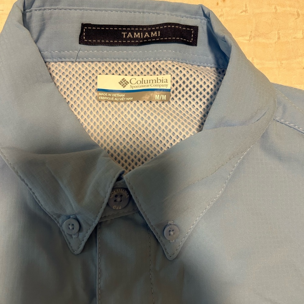 Columbia Men's Blue Shirt